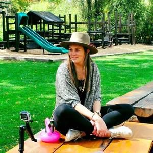 Meet your Posher, Jenn